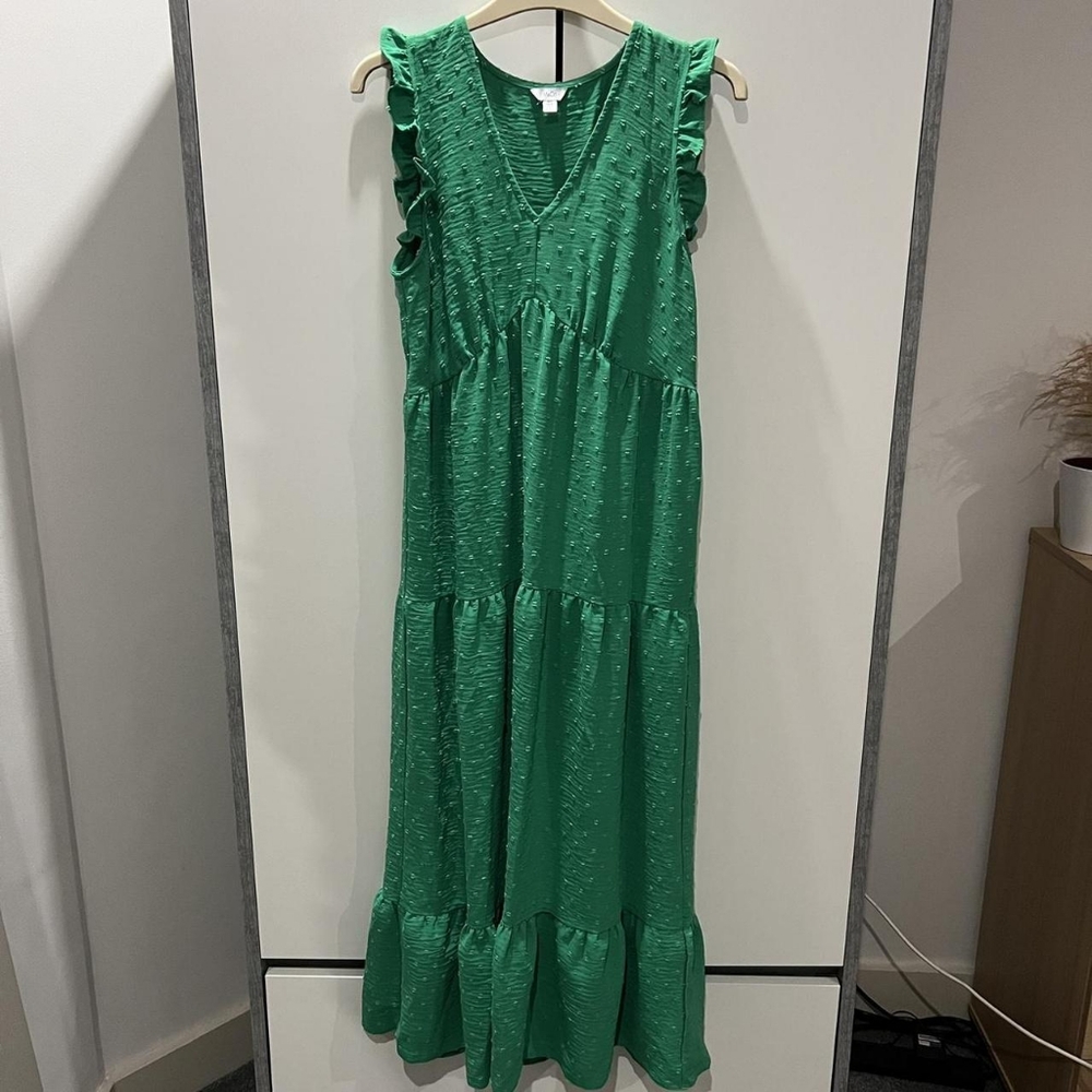 grass green tiered maxi dress